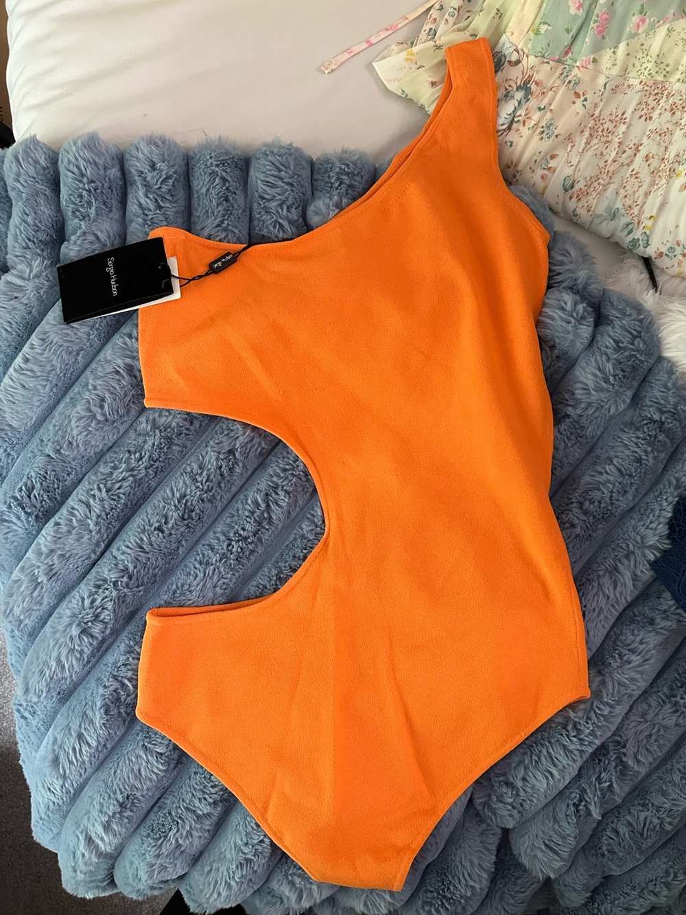 Sergio Hudson One-Shoulder cutout Bodysuit Aso Blake Lively NWT L - Picture 4 of 9